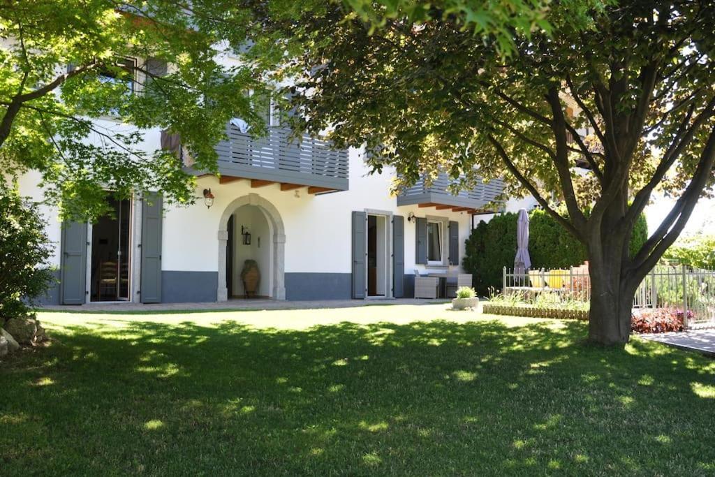 Casa Vacanze - Green Garden Молино-ди-Ледро Экстерьер фото
